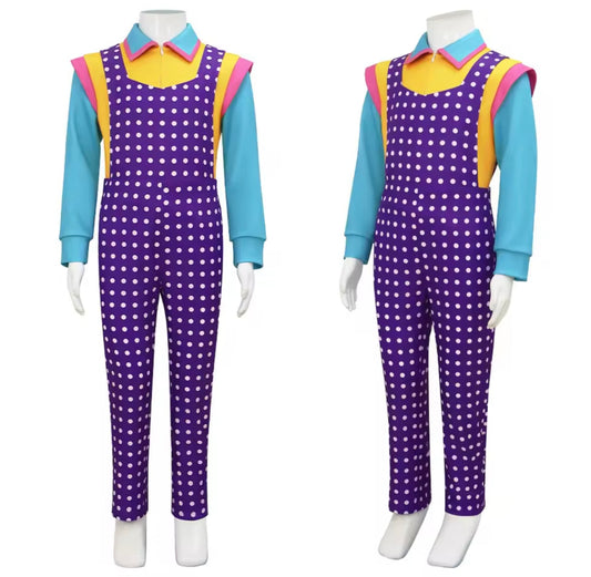 Costume Cosplay Holly Wheeler Stranger Things Stagione 5
Porta sul palco uno dei personaggi più teneri della serie con il Costume Cosplay di Holly Wheeler ispirato a Stranger Things Stagione 5, pensato per bambini e adulti che vogliono distinguersi durante Halloween, Carnevale, feste a tema ed eventi cosplay.