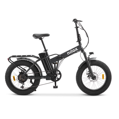 Nilox X8 Pro è la bici elettrica pieghevole che affronta qualsiasi terreno senza rinunciare a comfort, stile ed eleganza. Con gomme FAT da 20" x 4", motore brushless 250W, batteria removibile da 468Wh e autonomia fino a 70 km, è perfetta per città, sterrati e avventure outdoor.