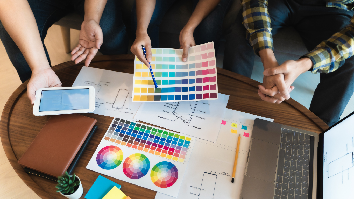 Layout sito web professionale e personalizzato con hosting e dominio inclusi